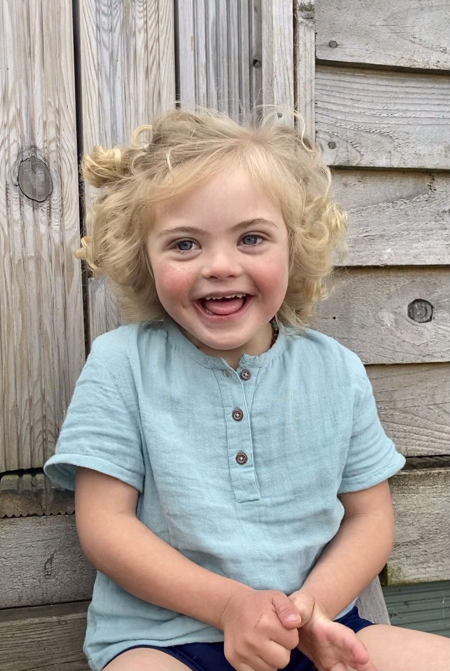Customer photo review of Sky Blue Muslin Loose Short Sleeve Henley Top
