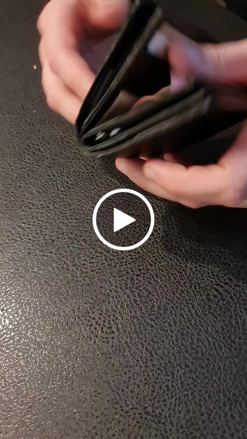 Customer video review of Flapstar AirTag-Edition Magic Wallet with coin pocket