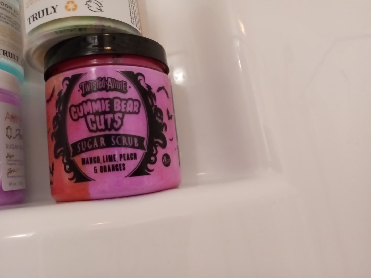 Customer photo review of Gummie Bear Guts Sugar Scrub