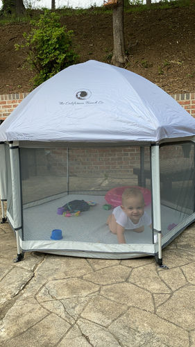 Customer photo review of Pop N' Go® Playpen