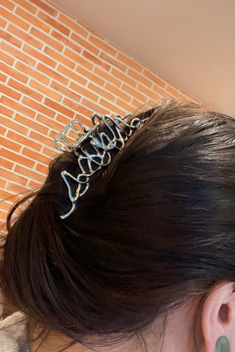 Customer photo review of Aesthetic Hair Claw