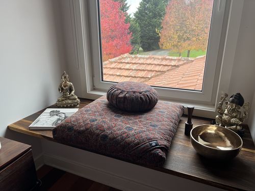 Customer photo review of Meditation Cushion - Holly Amethyst Zabuton