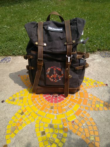 Customer photo review of Rucksack mit Patch (🌲)