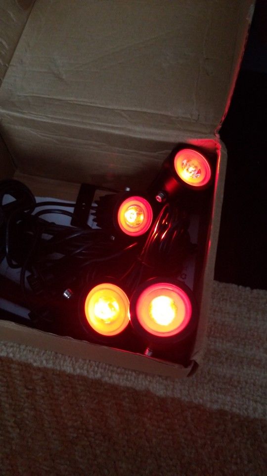 Customer photo review of TSUN RGB LED Outdoor Solar Spotlight
