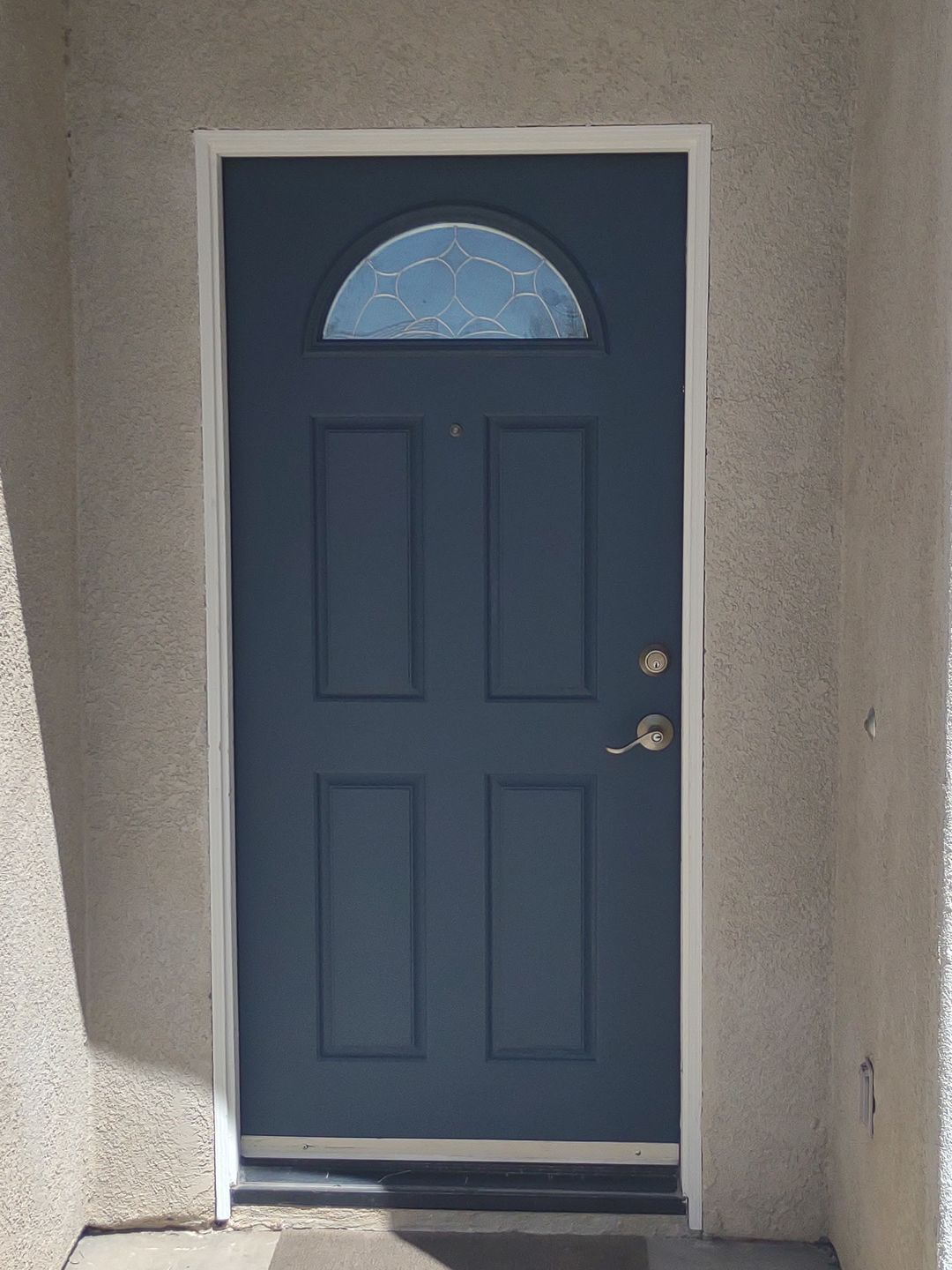 Customer photo review of Fanlite 24" x 12" Frame Kit for 1" Glass