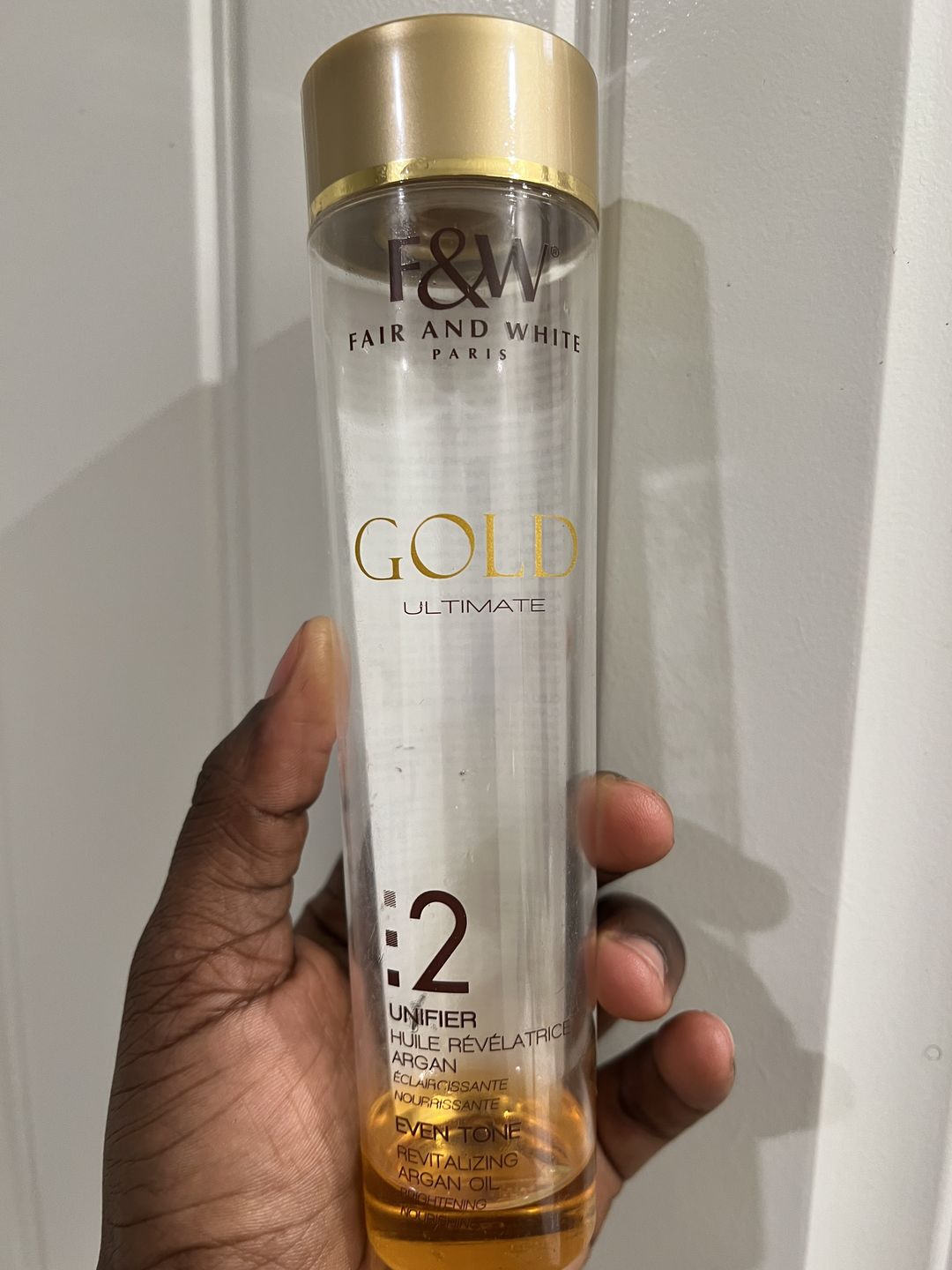 Customer photo review of Fair and White 2: Gold Revitalizing Argan Oil  200ml / 6.76 fl. oz
