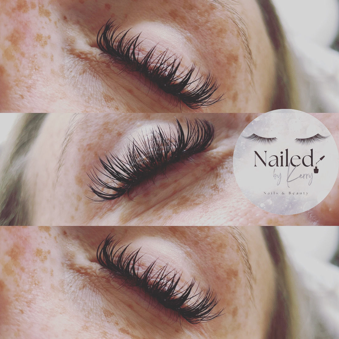 Customer photo review of 0.05 Easy Smart Fan Russian Volume Cashmere Lashes (16 lines)