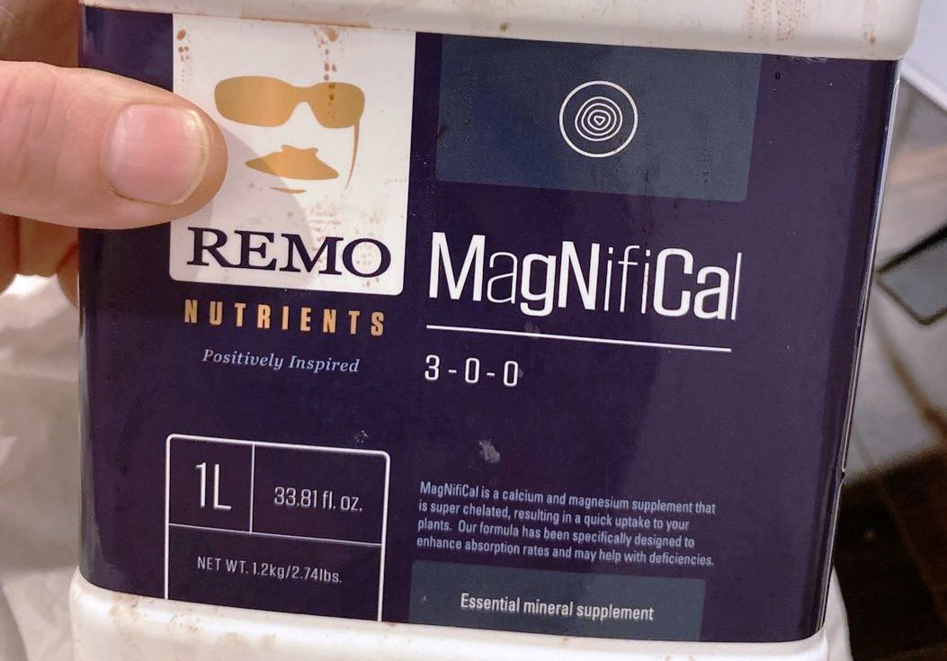 Customer photo review of Remo Nutrients Magnifical (3-0-0)