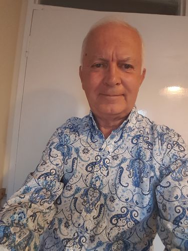 Barry R. review of Men's Blue & white Patterned shirt - PS 23 image 1 out of 1