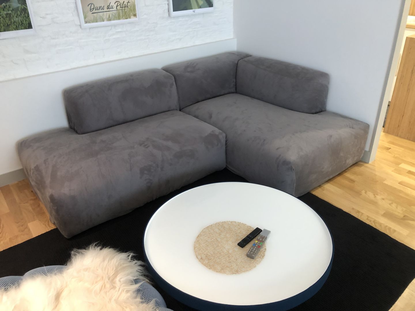 Customer photo review of Gris clair - Housses en velours Extensibles de Fauteuil et Canapé