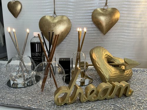 Customer photo review of Champagne Everlasting Candles