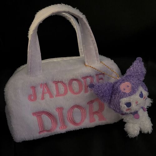 Customer photo review of Bling Clip on Fake Nose Ring - Non Piercing