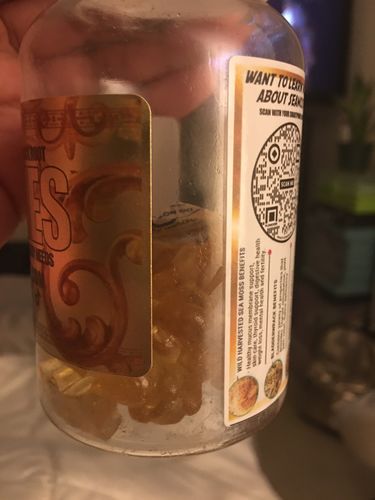Customer photo review of Sea Moss Gummies: 3 Month Supply