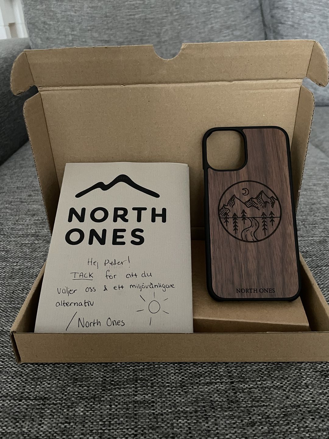 Customer photo review of Mountain Valley | Valnöt