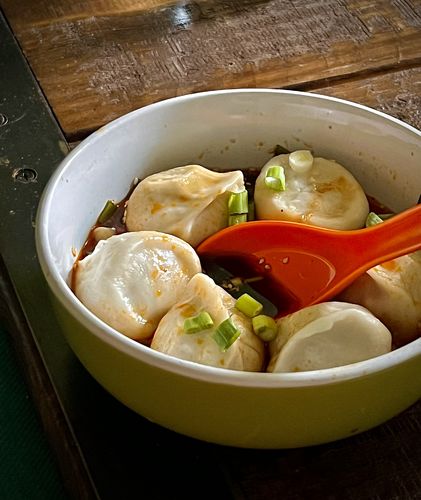 Customer photo review of Frozen [F4] Lamb Dumplings w/ Spicy & Sour Sauces (30 Pieces/5 Servings)
