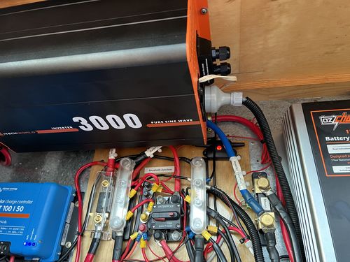Customer photo review of 3000W 12v Pure Sine Wave Power Inverter 12V to 240V AC