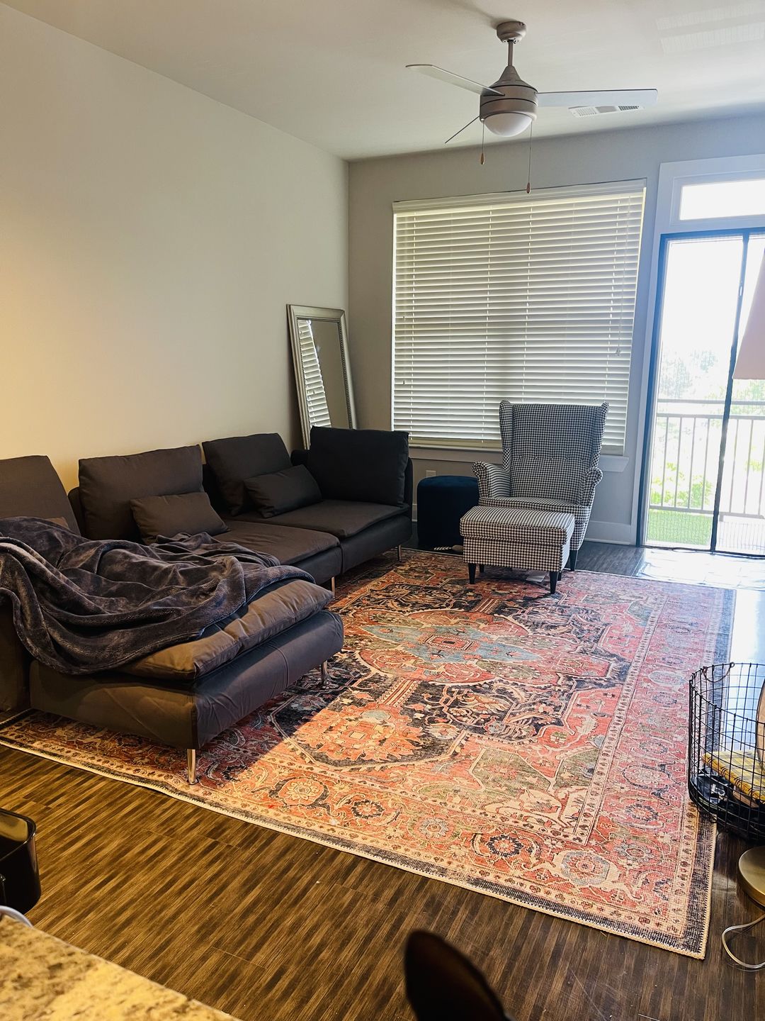 Customer photo review of Distressed Vintage Kendra Area Rug