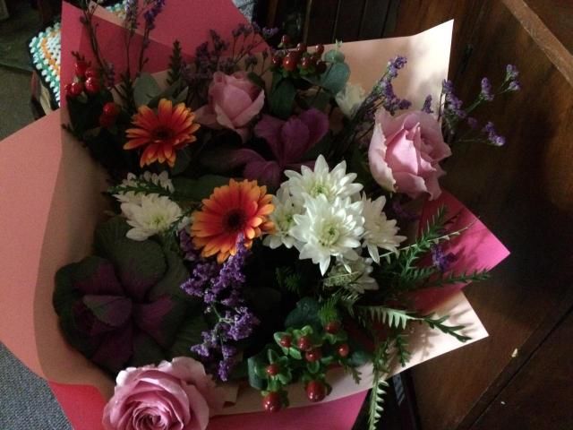 Customer photo review of Seasonal Fresh Flower Bunch