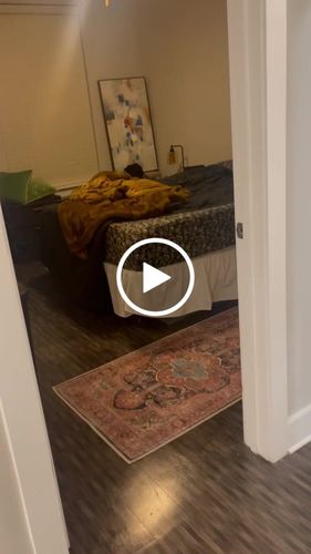 Customer video review of Distressed Vintage Kendra Runner Rug