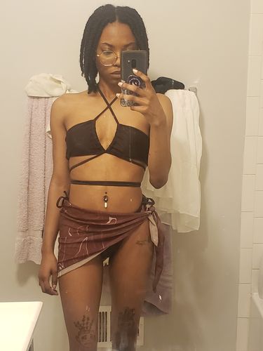 Customer photo review of Cross Tie Abstract Print Mesh Bikini Swimsuit