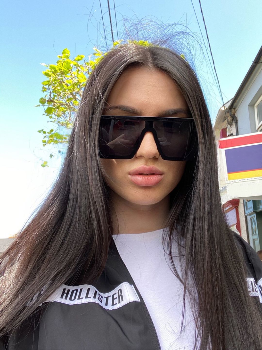 Customer photo review of Selena Deluxe