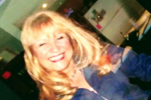 Customer photo review of INDIGLOW Teeth Whitening Refill Kit 50% off