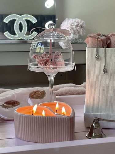 Customer photo review of Strawberry Vanilla Heart Candle - Matching Set Necklace Collection