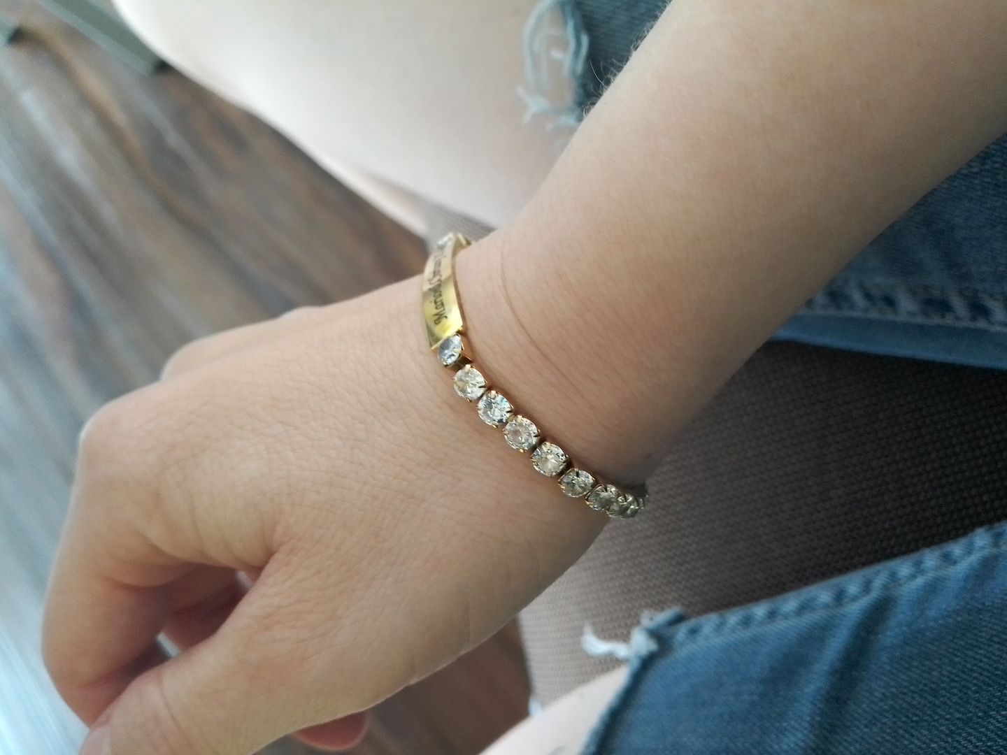 Customer photo review of LOANYA personalisiertes Zirkonia Armband