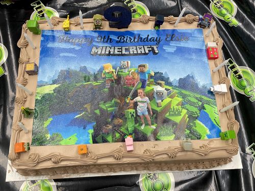 Customer photo review of A3 Rectangle Custom Edible Icing Image