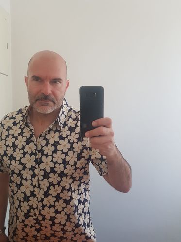 Customer photo review of Chemise décontractée à manches courtes à imprimé floral pour hommes