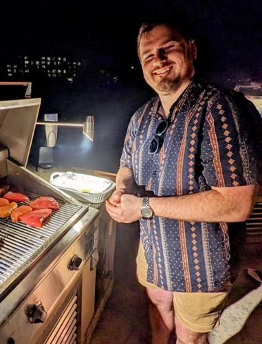 Customer photo review of Men's Retro Cotton Button Up 70s Short Sleeve Shirt