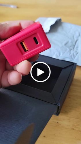 Customer video review of 65W USB-C GaN Charger