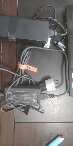 Customer photo review of 240W DC & USB-C GaN Charger