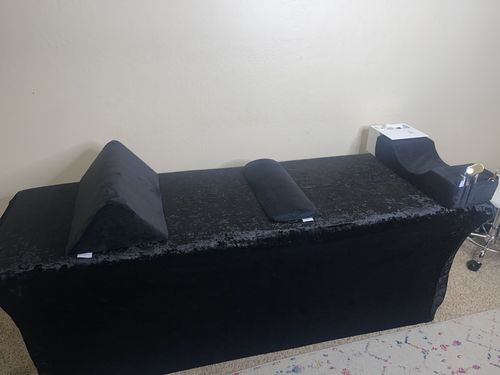 Customer photo review of VELOUR LUXURY LASH BED COVER