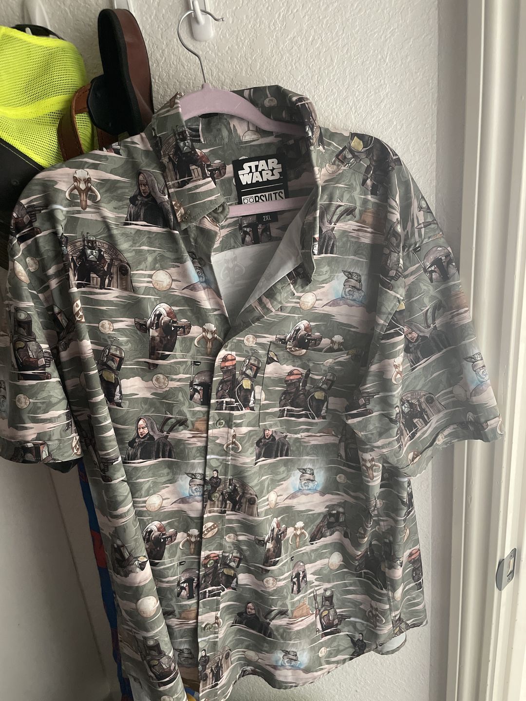 Customer photo review of Star Wars™ "Rebirth" – KUNUFLEX Short Sleeve Shirt