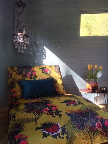 Customer photo review of Shimmery Grasscloth Wallpaper - 9 Colours