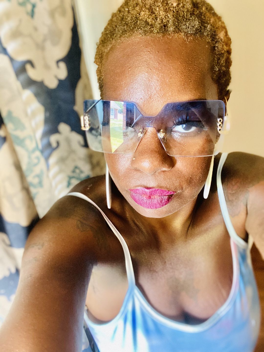 Customer photo review of Baby Blonde - Mysteek Color Pop