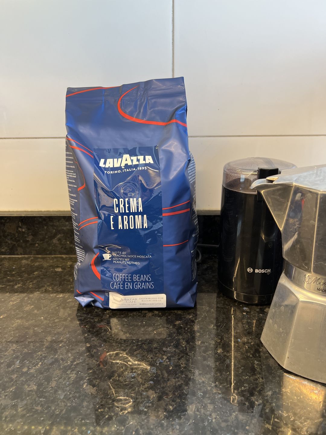 Customer photo review of Lavazza Crema e Aroma 1 kg Grano Entero