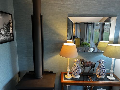 Customer photo review of Bambara Grass Wallpaper - Leaf Motif and Plains