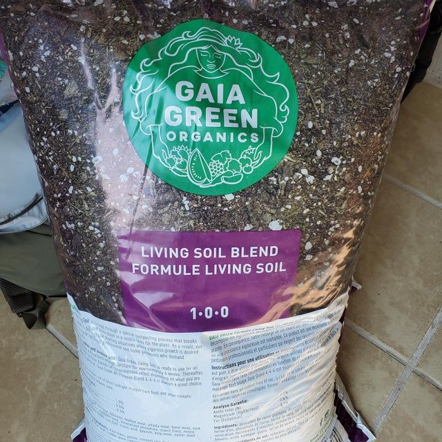 Customer photo review of Gaia Green Living Soil 30L