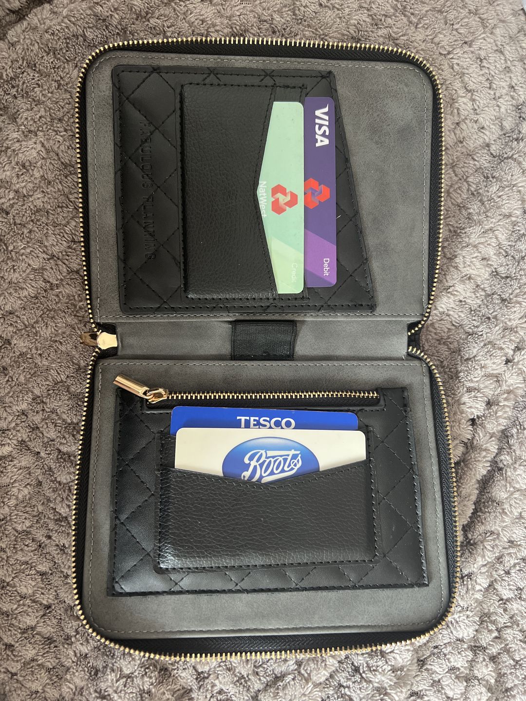Customer photo review of Black Padded - Travel Organiser