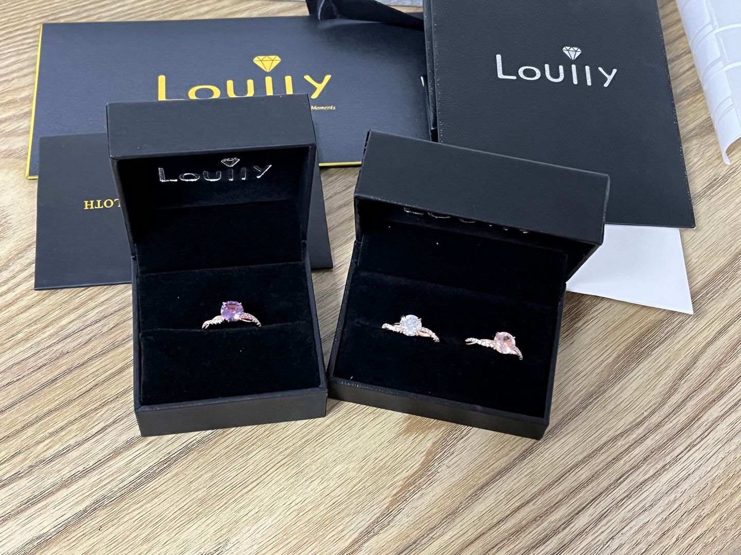 Customer photo review of Louily Rose Gold Twist Round Cut Amethyst Purple Promise Ring For Her