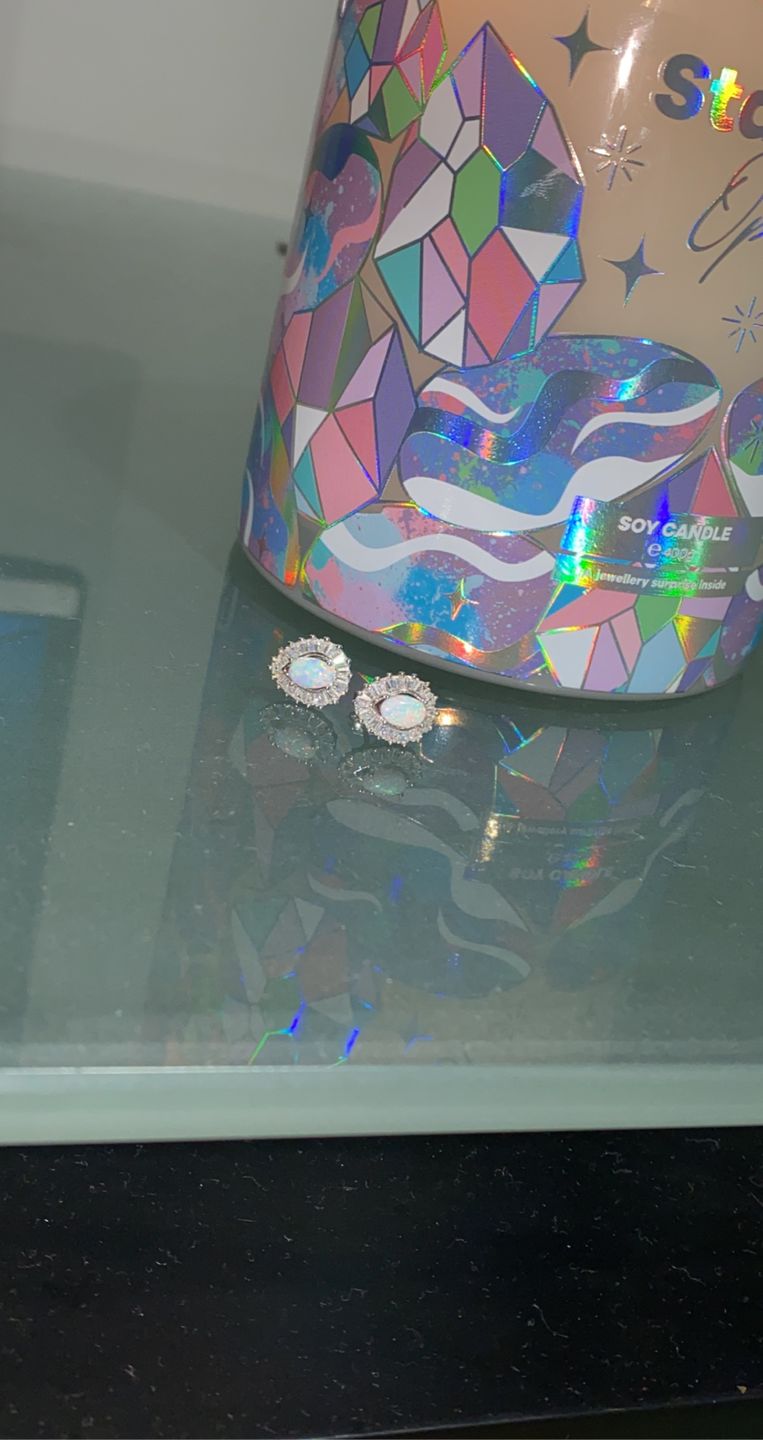 Customer photo review of Stardust Opal (Candle)