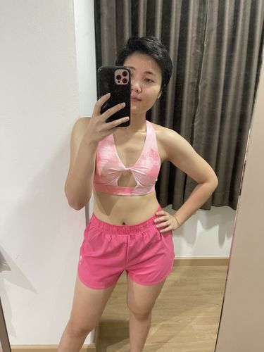 Customer photo review of Gymshark | Essential Loose Training Shorts - Pink