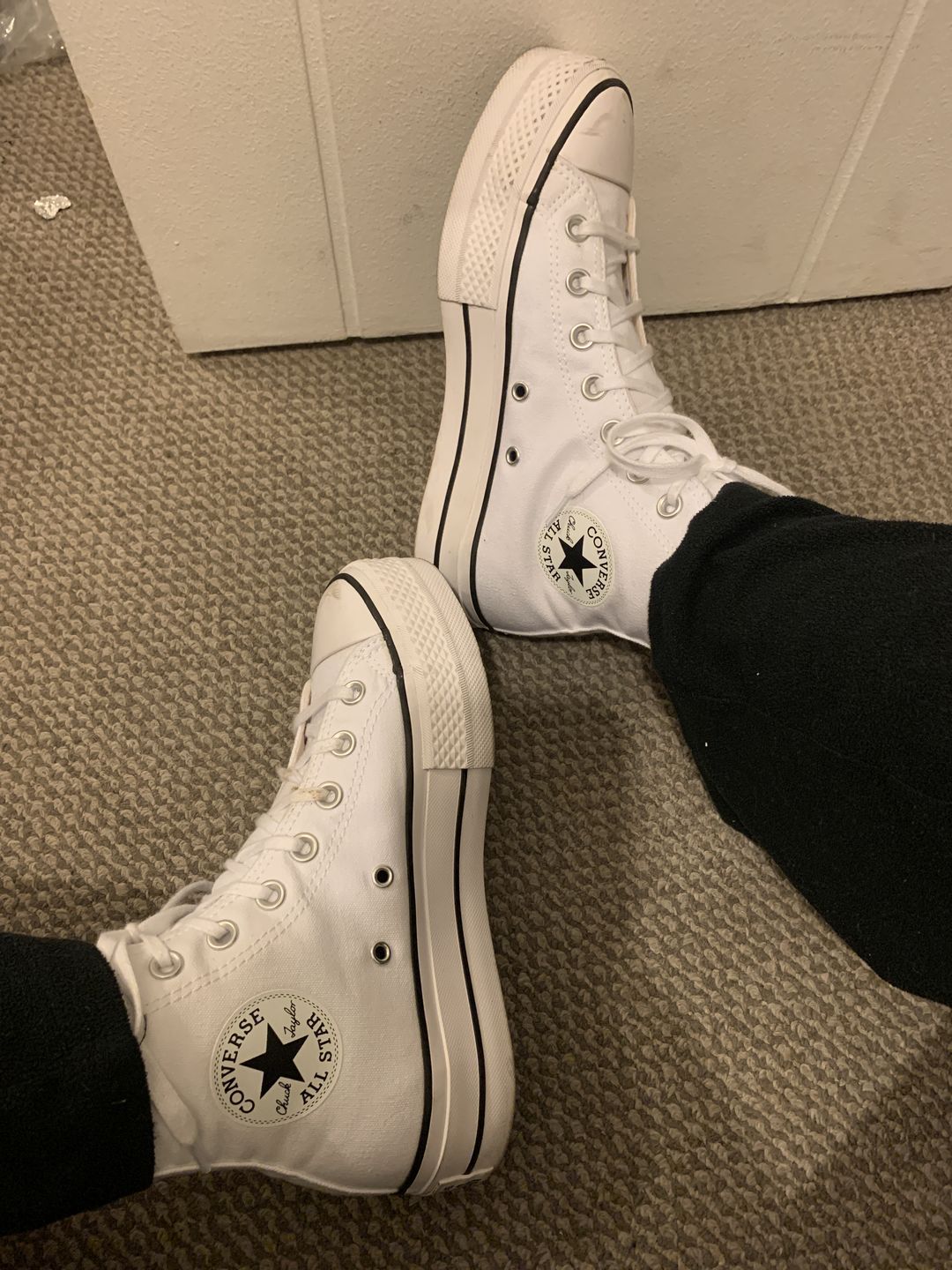 Customer photo review of Zapatilla Converse Chuck Taylor Hi Plataforma Mujer Blanco