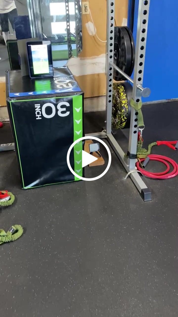 Customer video review of Garmin Approach R10 Launch Monitor and Golf Simulator