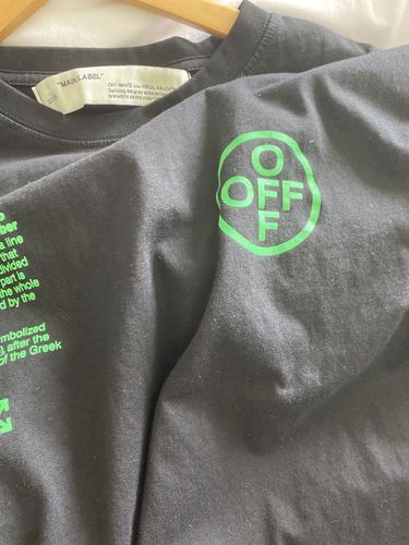 Customer photo review of OFF WHITE T-Shirt