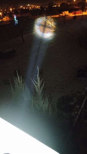 Customer photo review of Lumeo ProBeam Flashlight