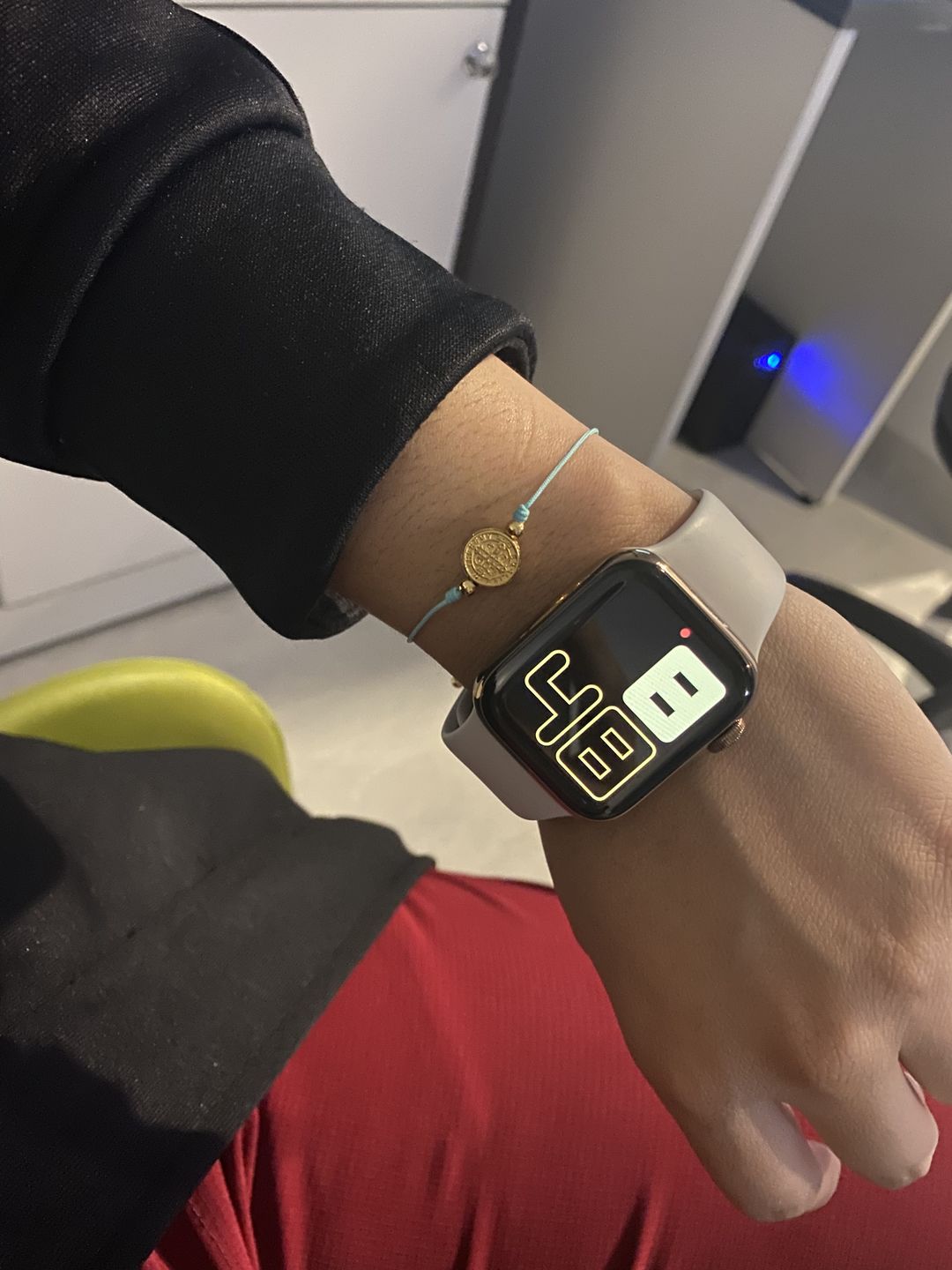Customer photo review of Pulsera San Benito