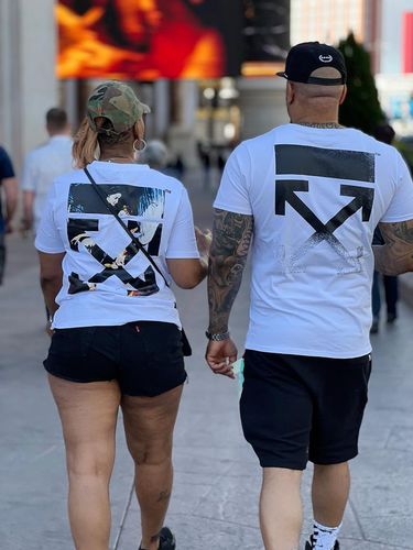 Customer photo review of OFF WHITE T-Shirt